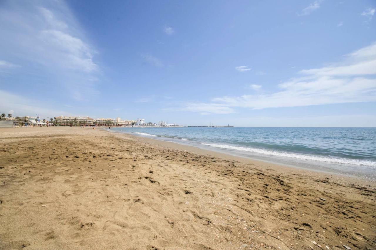 Fantanstico Apartamento Sobre El Mar 贝纳尔马德纳 外观 照片
