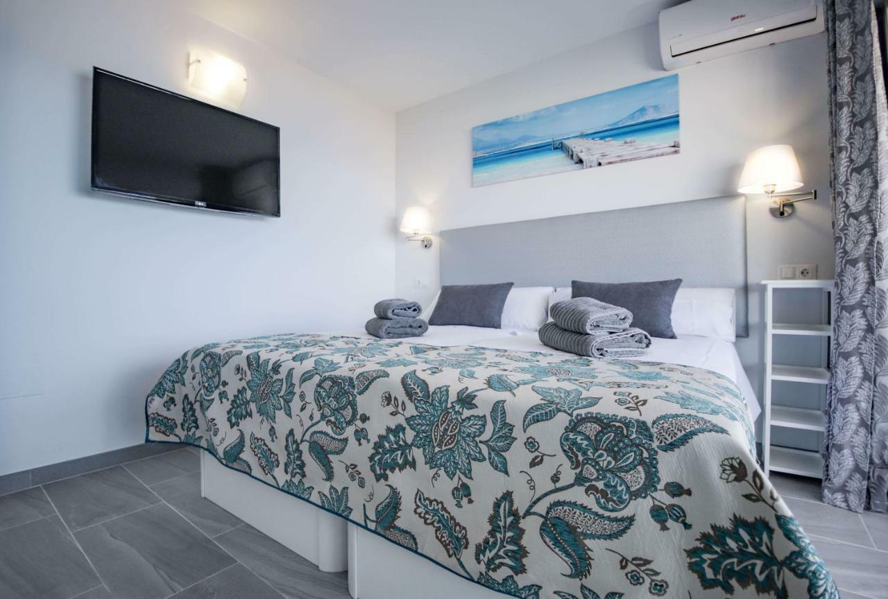 Fantanstico Apartamento Sobre El Mar 贝纳尔马德纳 外观 照片