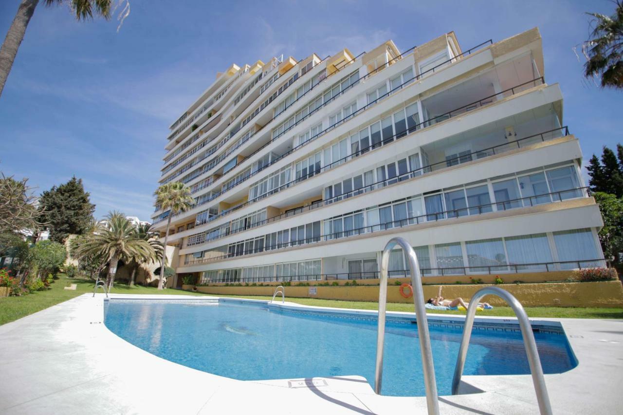 Fantanstico Apartamento Sobre El Mar 贝纳尔马德纳 外观 照片
